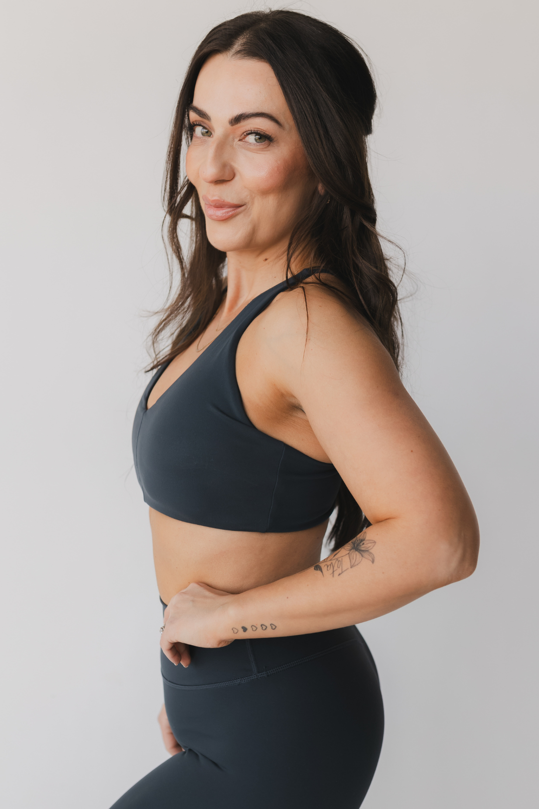 Essentials Twist Bra