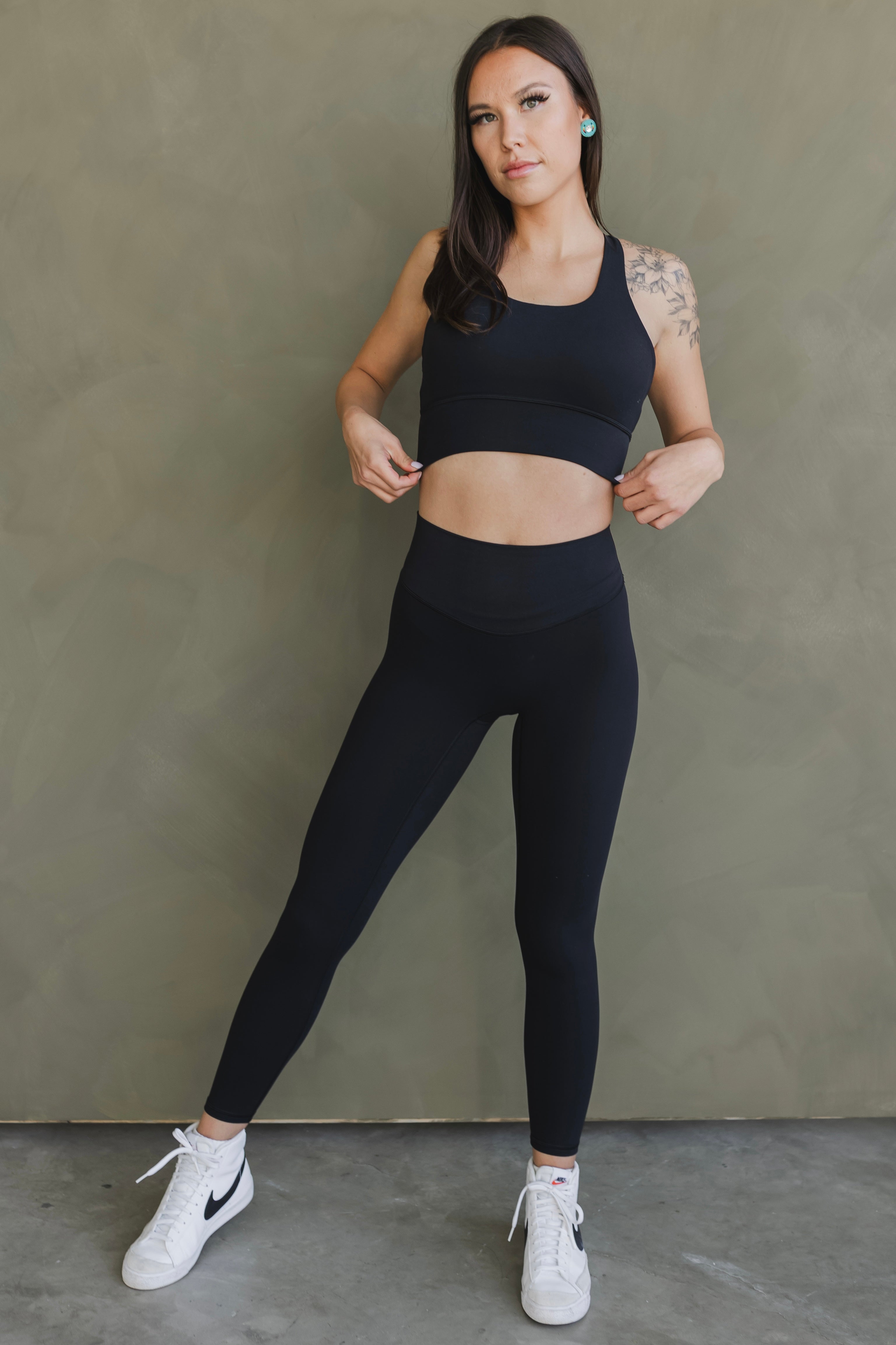 Nearly Nude Pant (25")