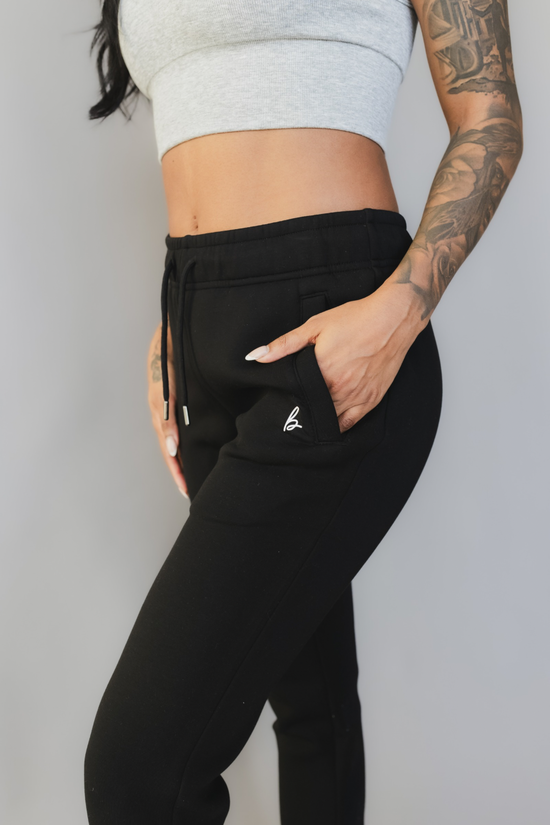 Narrow Straight Leg Jogger