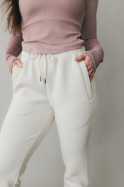 Narrow Straight Leg Jogger