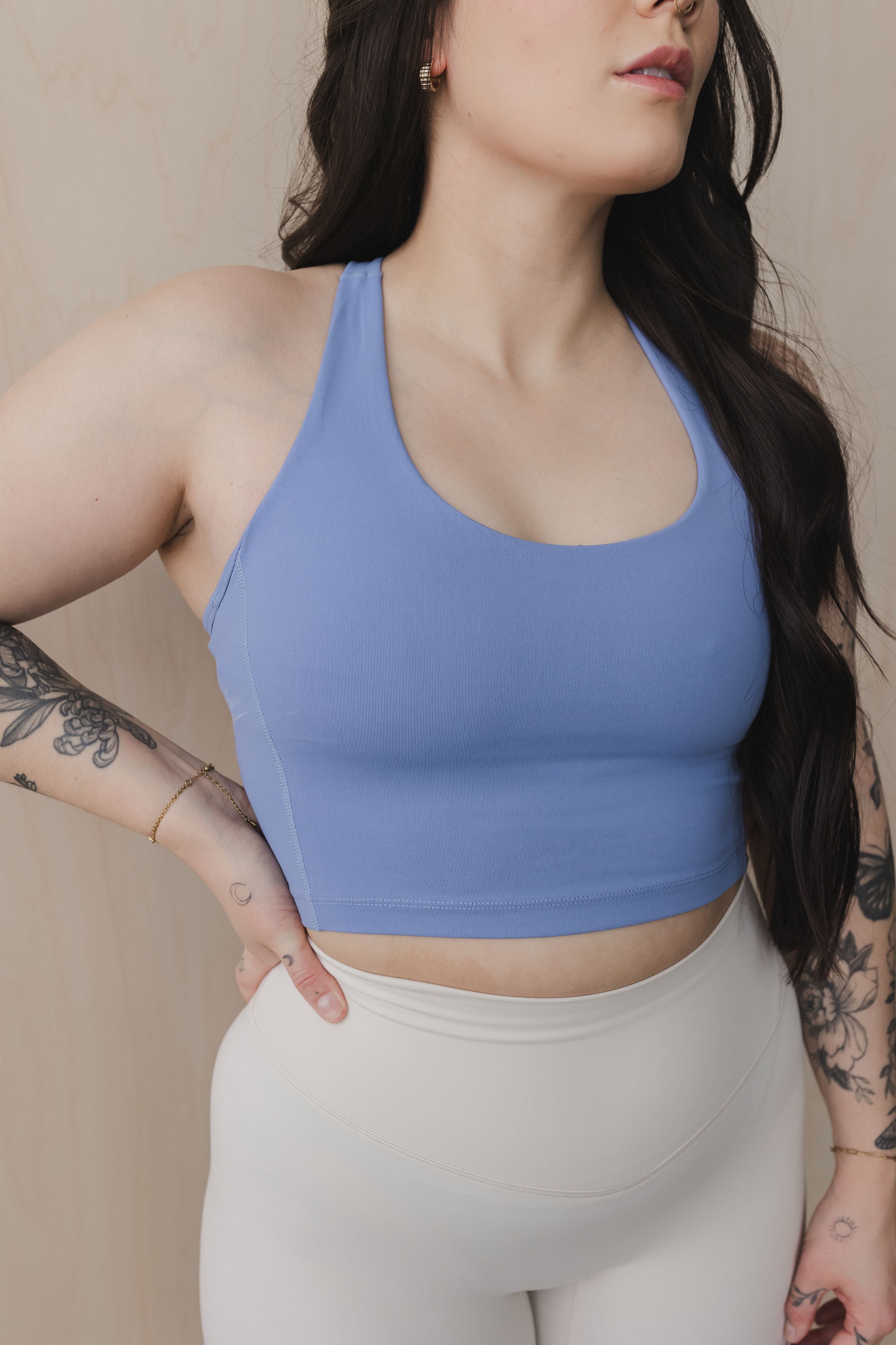 Ava Crop